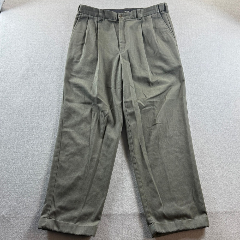 IZOD Chino Pants Mens 34x30 Green Pleated Cuffed Twill Workwear Comfort Office